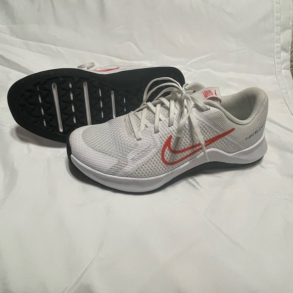 Nike White Athletic Sneakers with Orange Swoosh - Picture 2 of 5